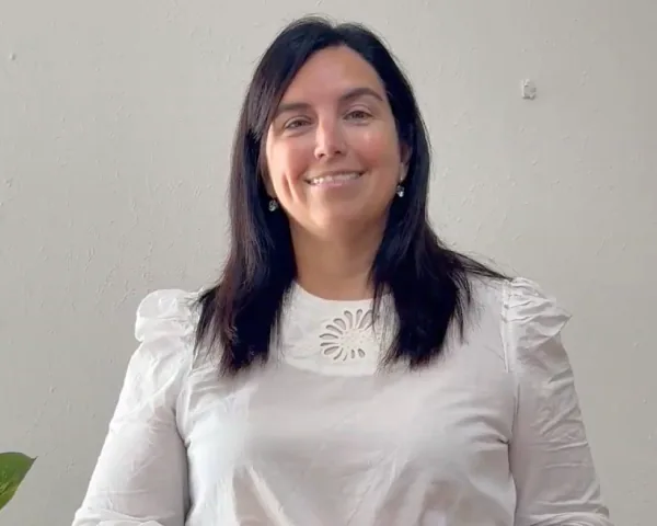 Portrait of Dr. Elizabeth Abreu Suárez.